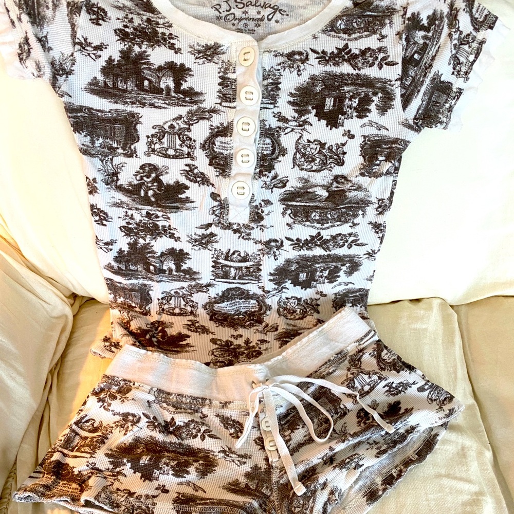 PJ Salvage pajama set top and shorts